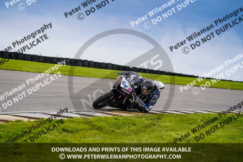 anglesey no limits trackday;anglesey photographs;anglesey trackday photographs;enduro digital images;event digital images;eventdigitalimages;no limits trackdays;peter wileman photography;racing digital images;trac mon;trackday digital images;trackday photos;ty croes